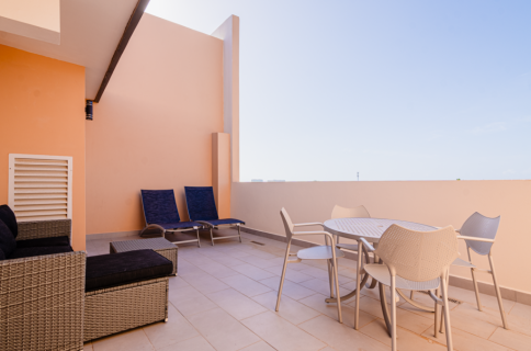 Aruba's life unit 317