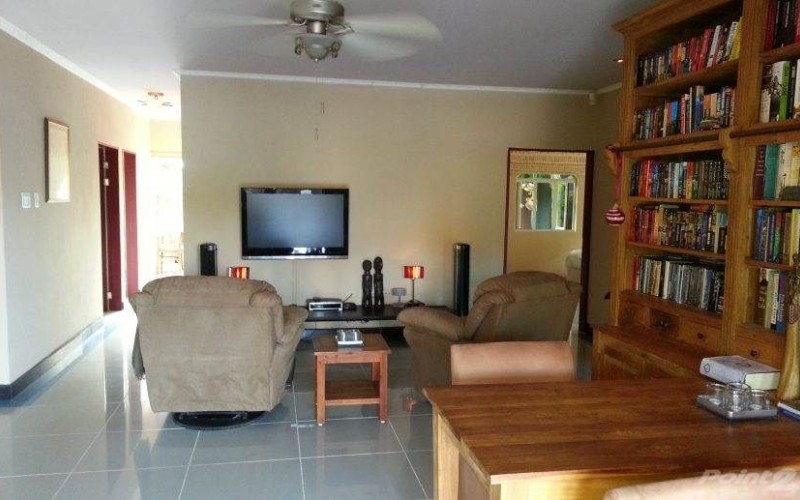 Spacious Villa