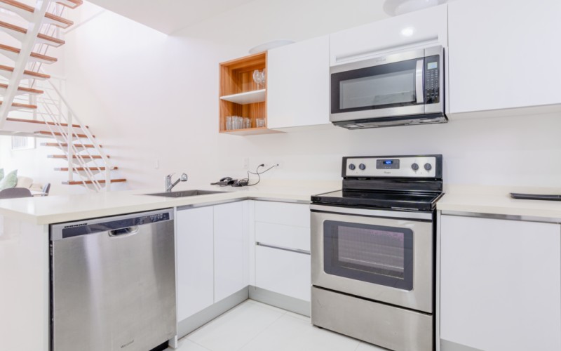 Aruba's life unit 317