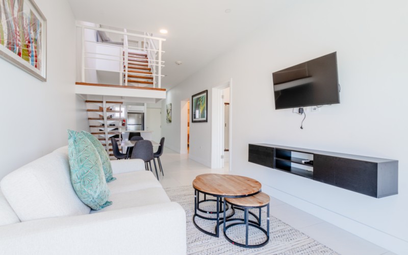 Aruba's life unit 317