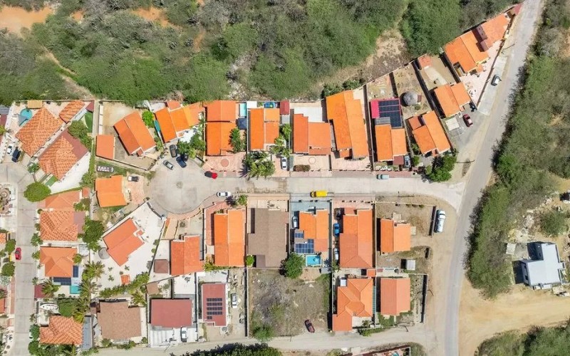 Alto Vista 28-K