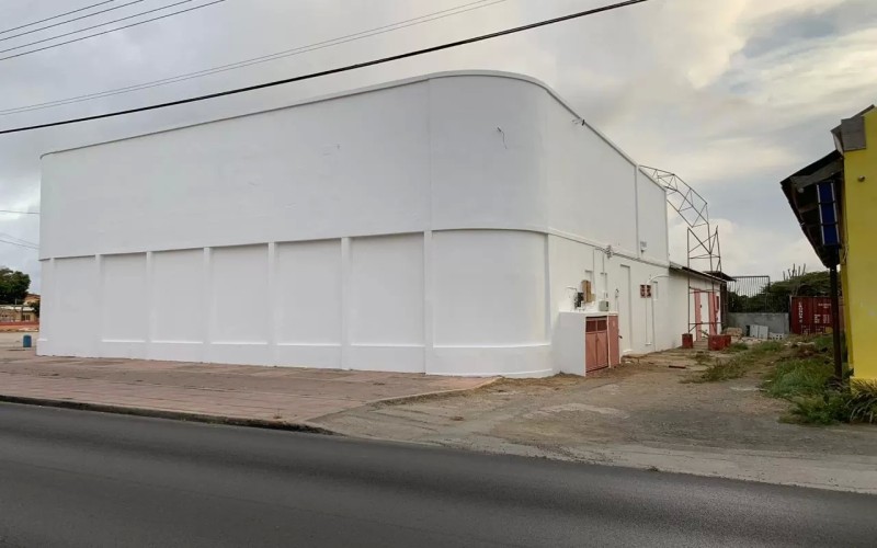 Santa Cruz Warehouse