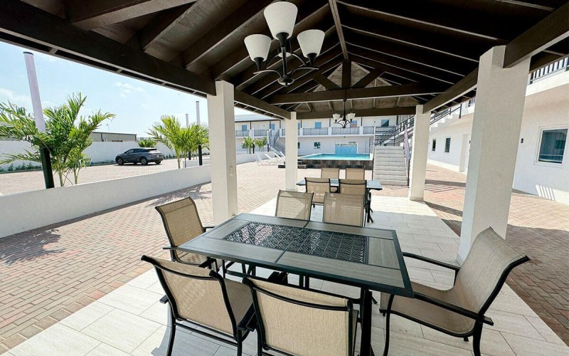 Bon Bini Suites